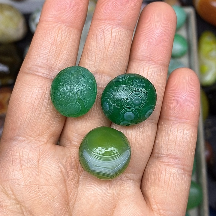 未镶嵌饰品玛瑙/玉髓q*q