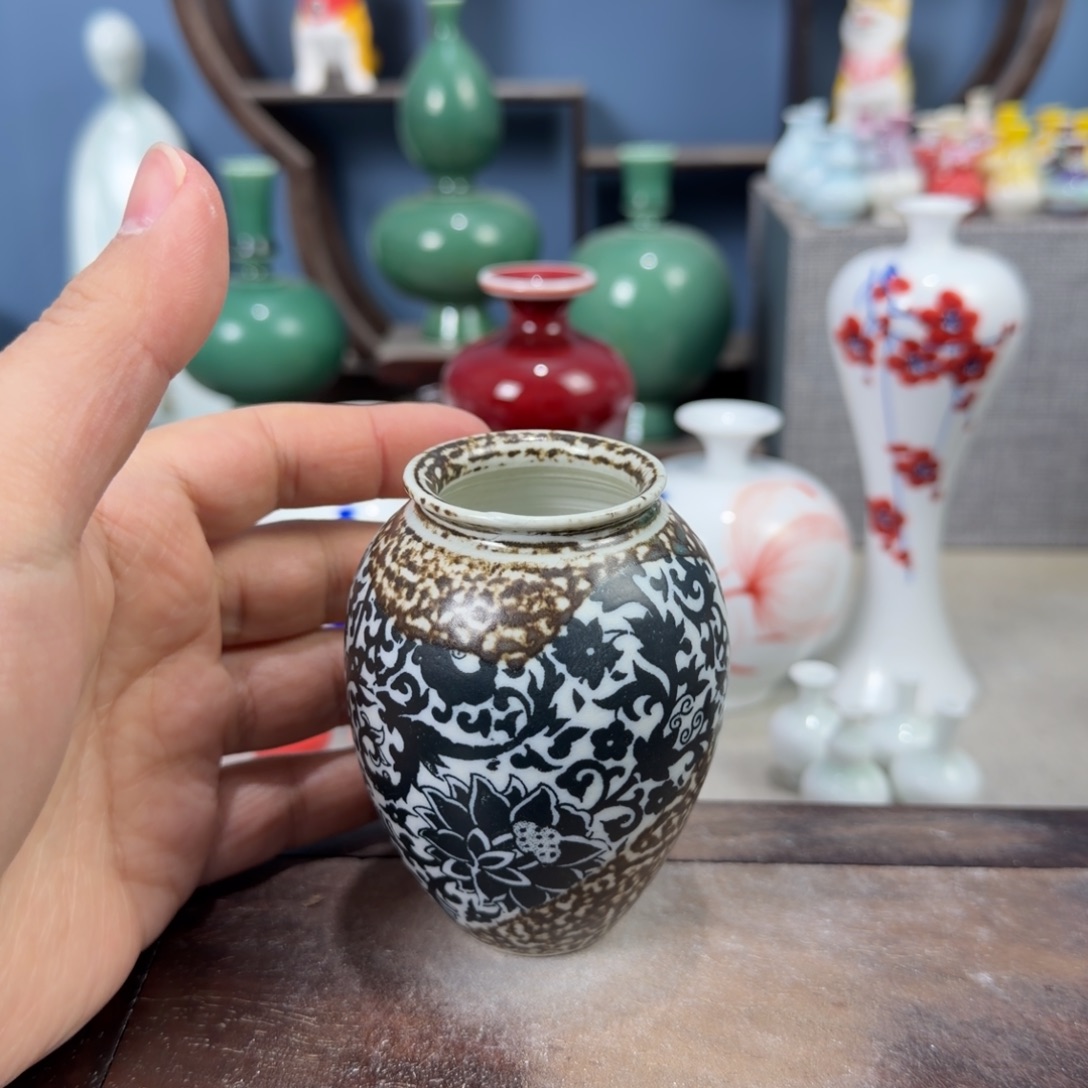 陶瓷手工小花器摆件