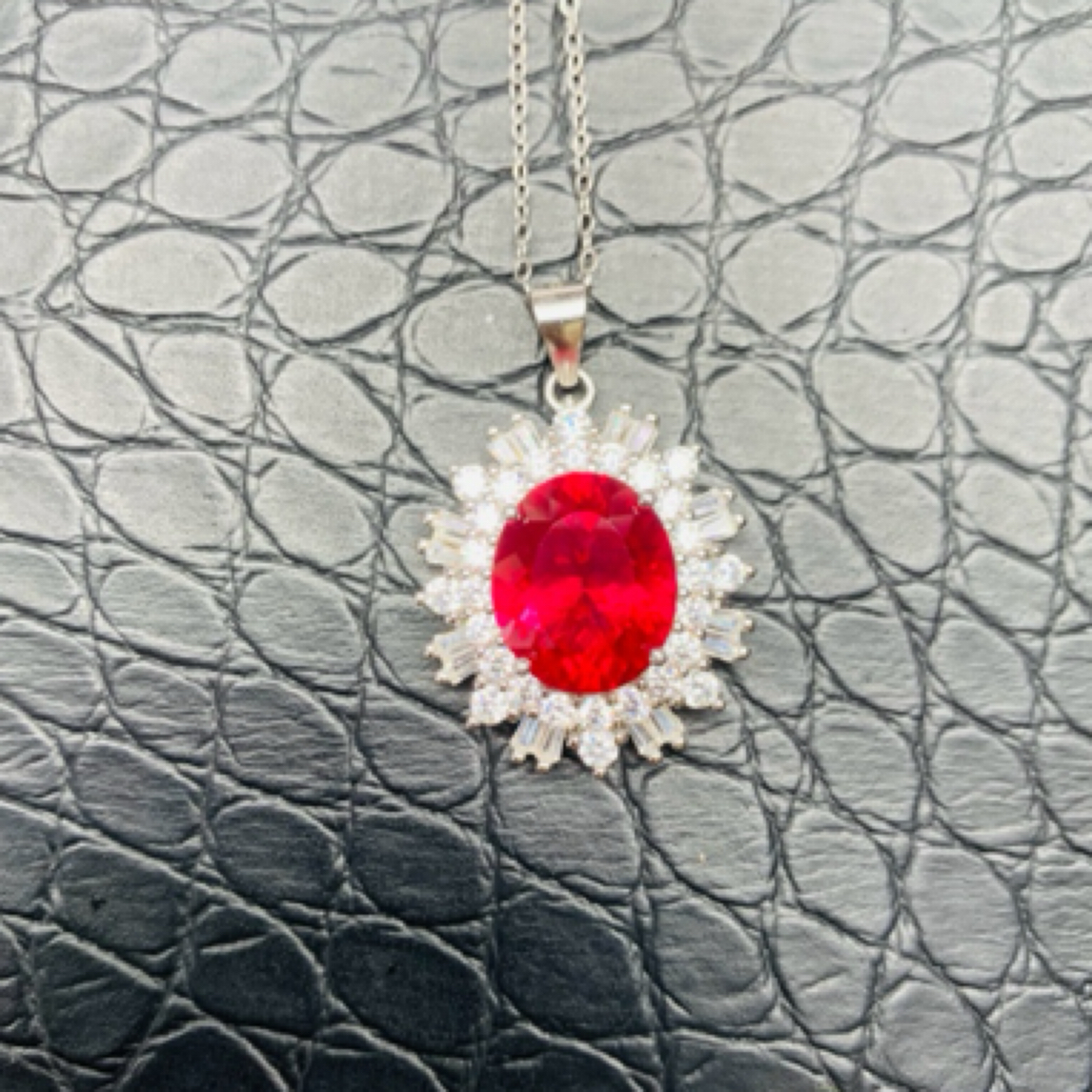 培育红宝石鸽血红吊坠S925银98