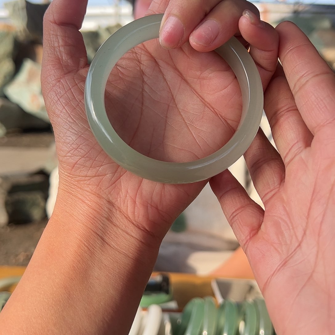 绿东陵冰晴水手镯