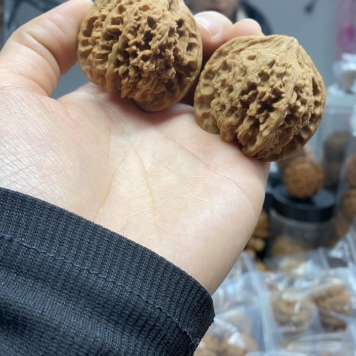 把件文玩核桃44满天星红皮