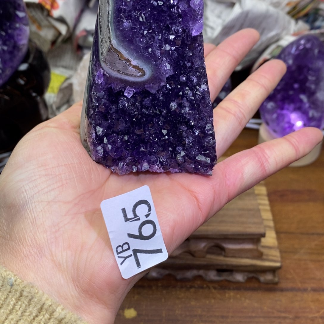 水晶大型摆件（非配饰）未镶嵌