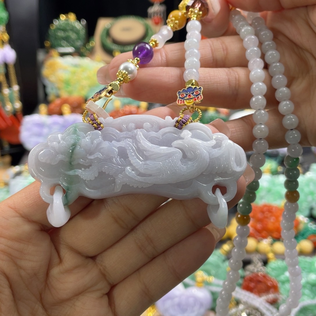 翡翠颈饰未镶嵌代编织