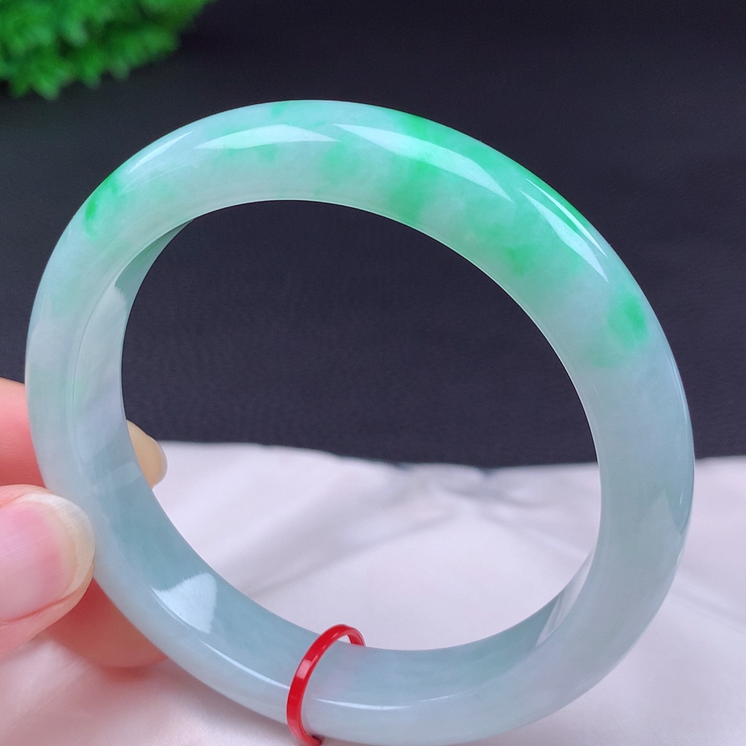 翡翠未镶嵌手镯59圈431601