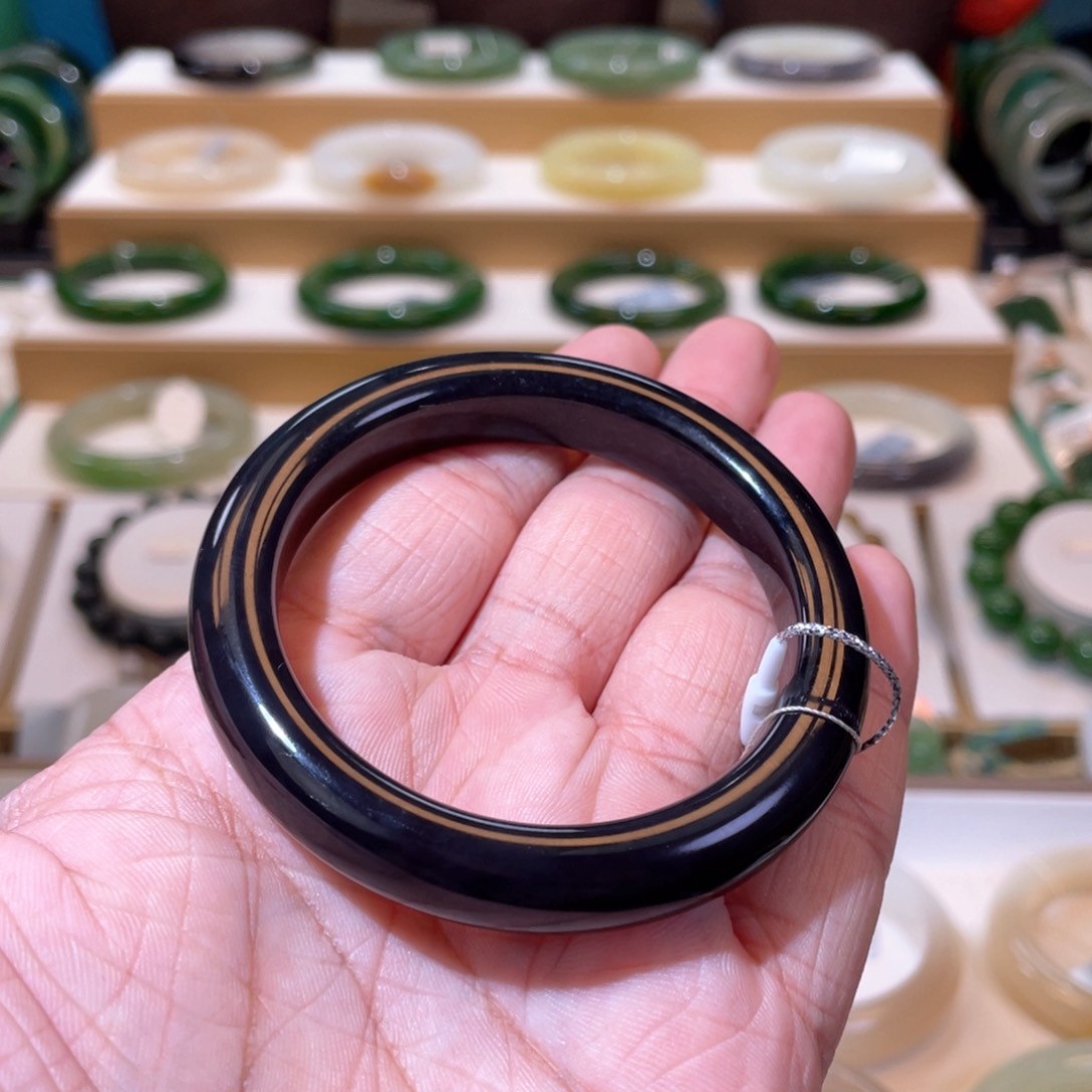 和田玉高品皇家紫手镯54未镶嵌