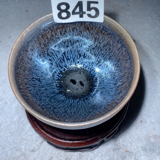 茶盏是因为一切顺利！一个人