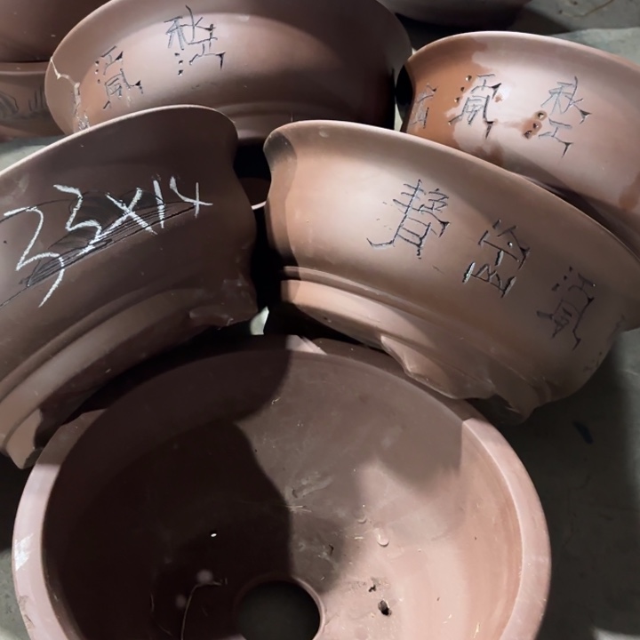 紫砂花盆100-5。 33-14。    