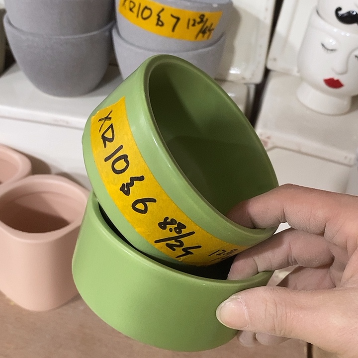 陶盆有孔 瑕疵针孔漏釉介意勿拍外口 10外高6