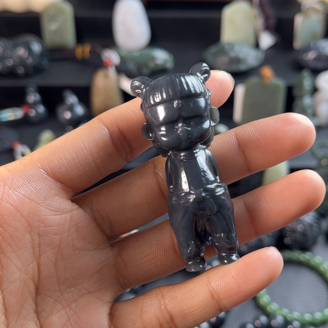 和田玉未镶嵌挂件