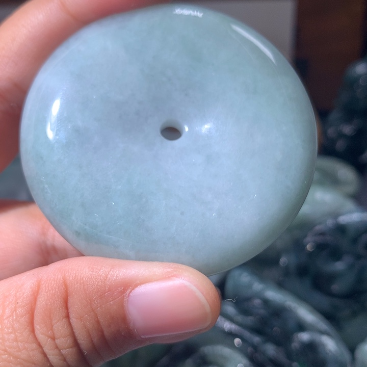 翡翠未镶嵌颈饰保真天然A货翡翠