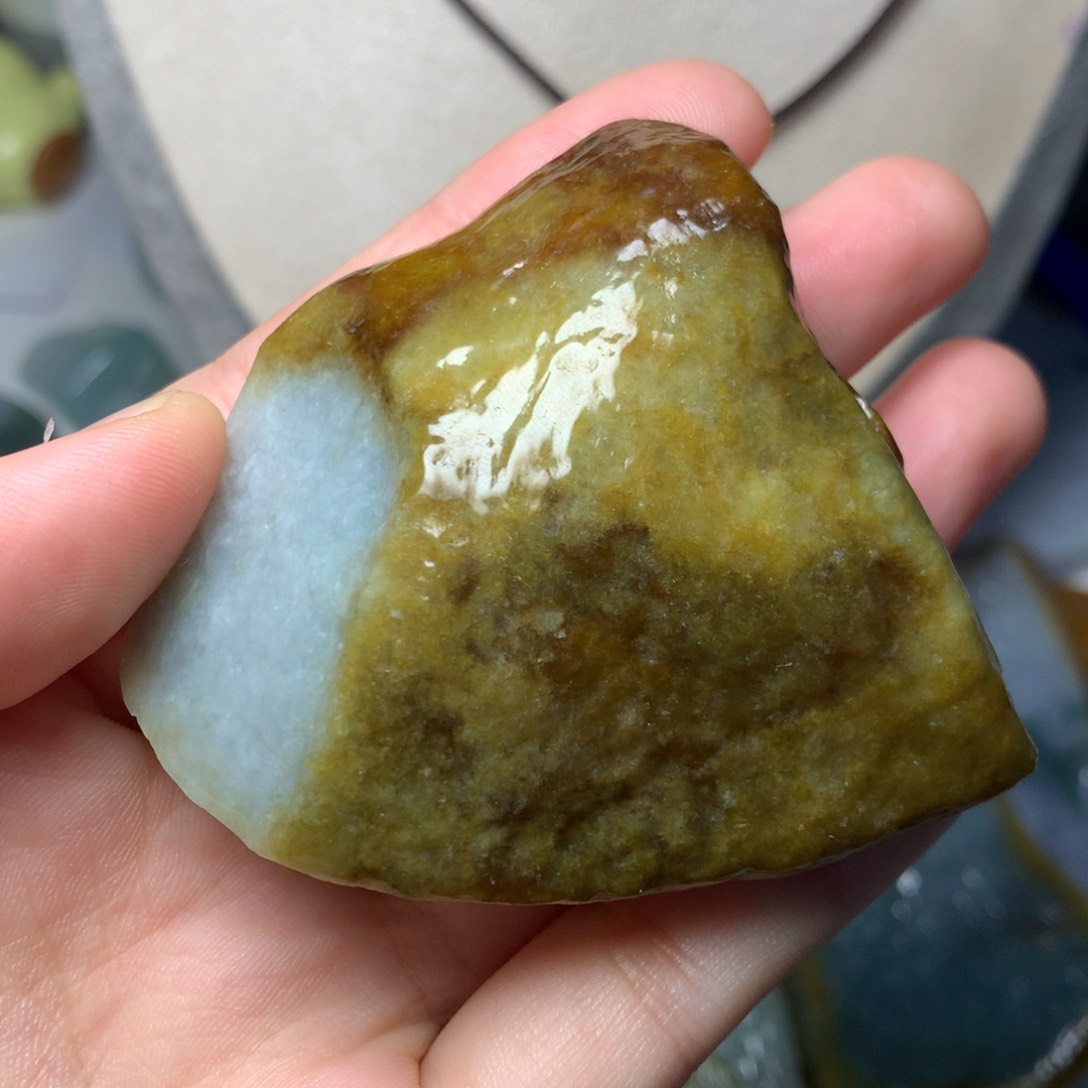 翡翠颈饰未镶嵌吊坠