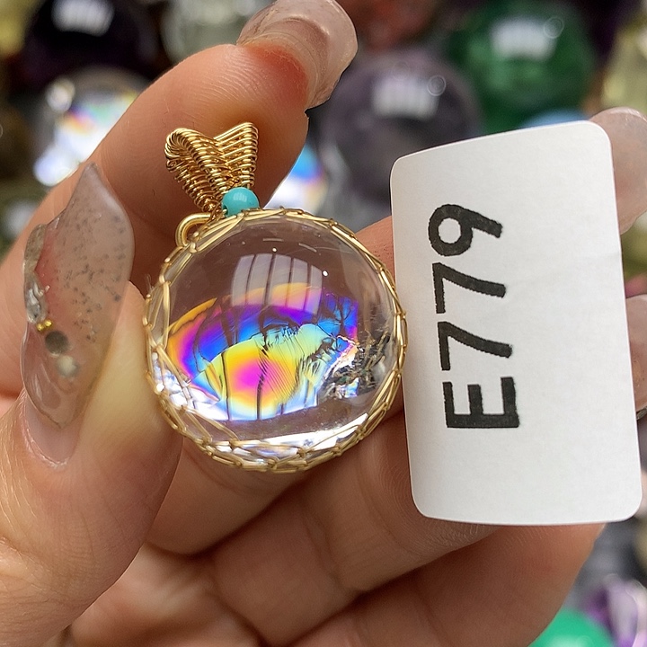 水晶吊坠未镶嵌水晶