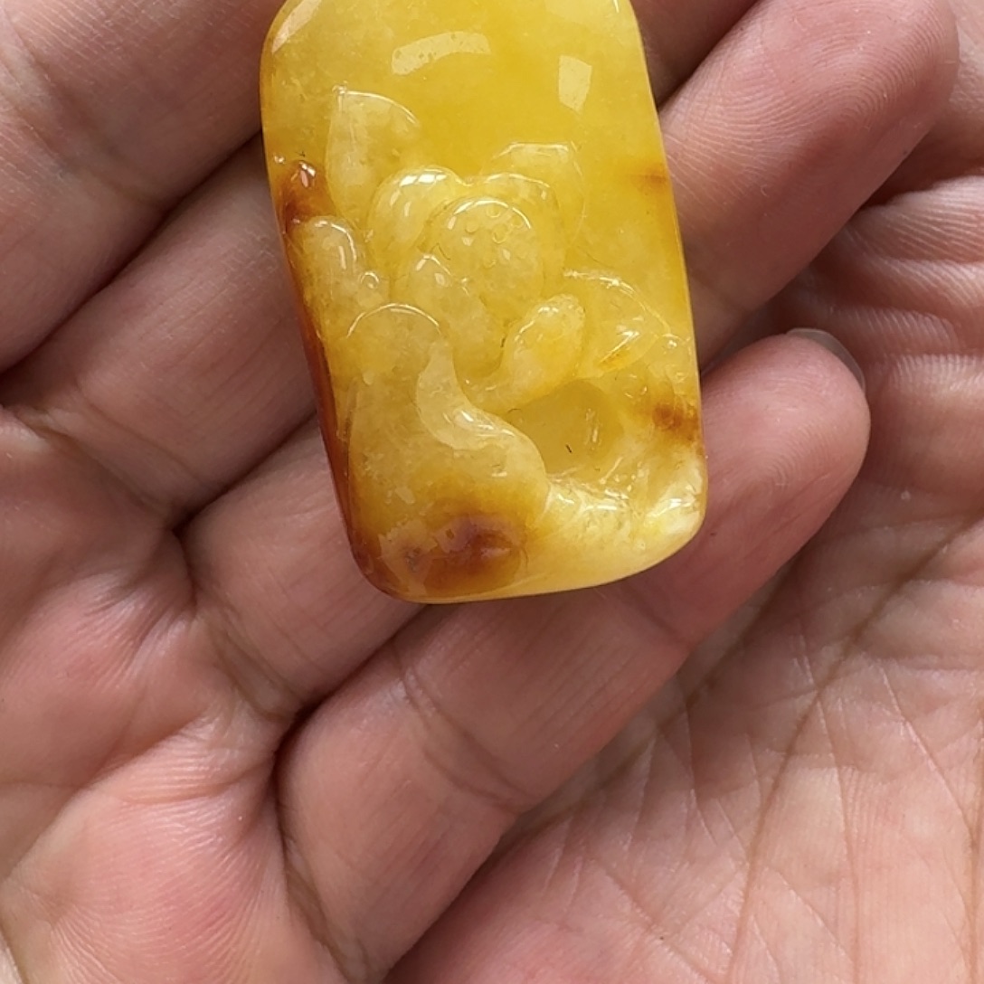 琥珀未镶嵌珠宝奇石166