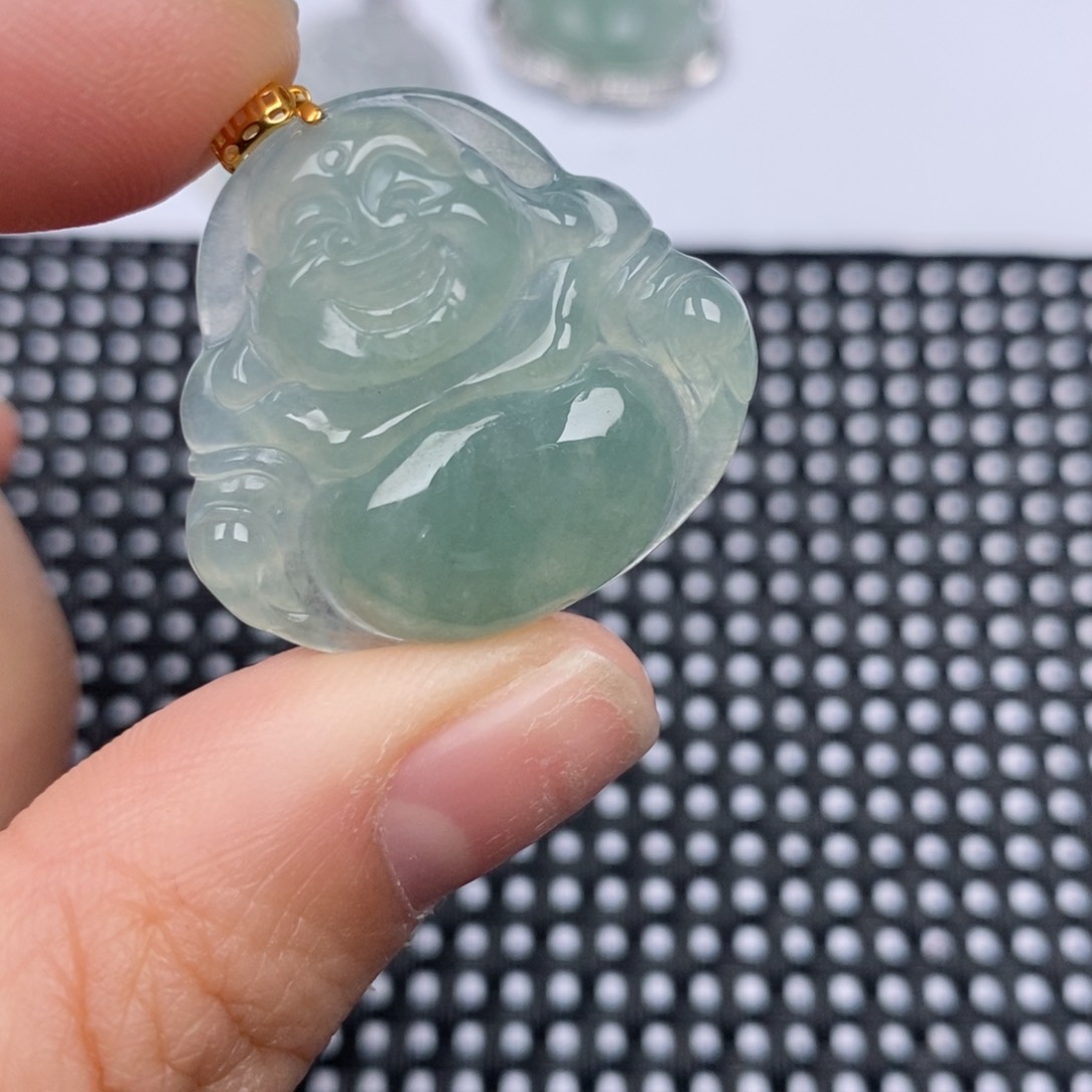 翡翠颈饰18K金镶嵌挂件
