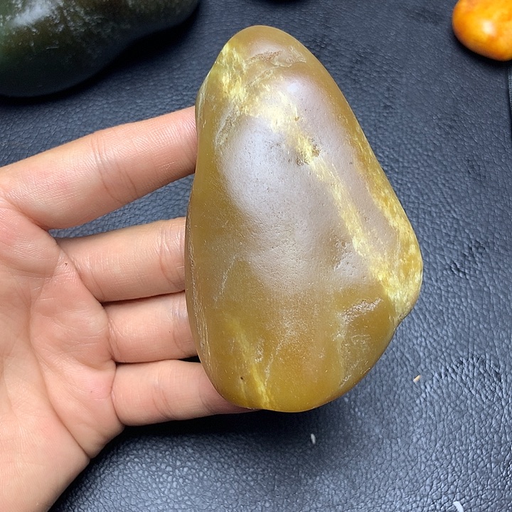 和田玉未镶嵌摆件