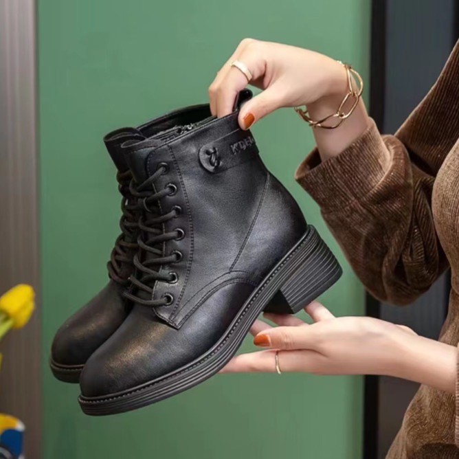 501新款女士马丁靴