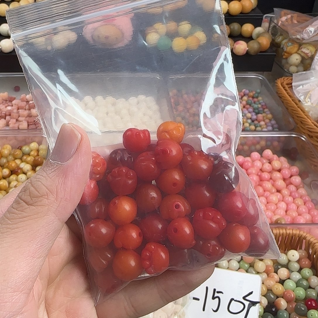 还***新吊坠菩提根/象牙果瑕红色猫爪50颗