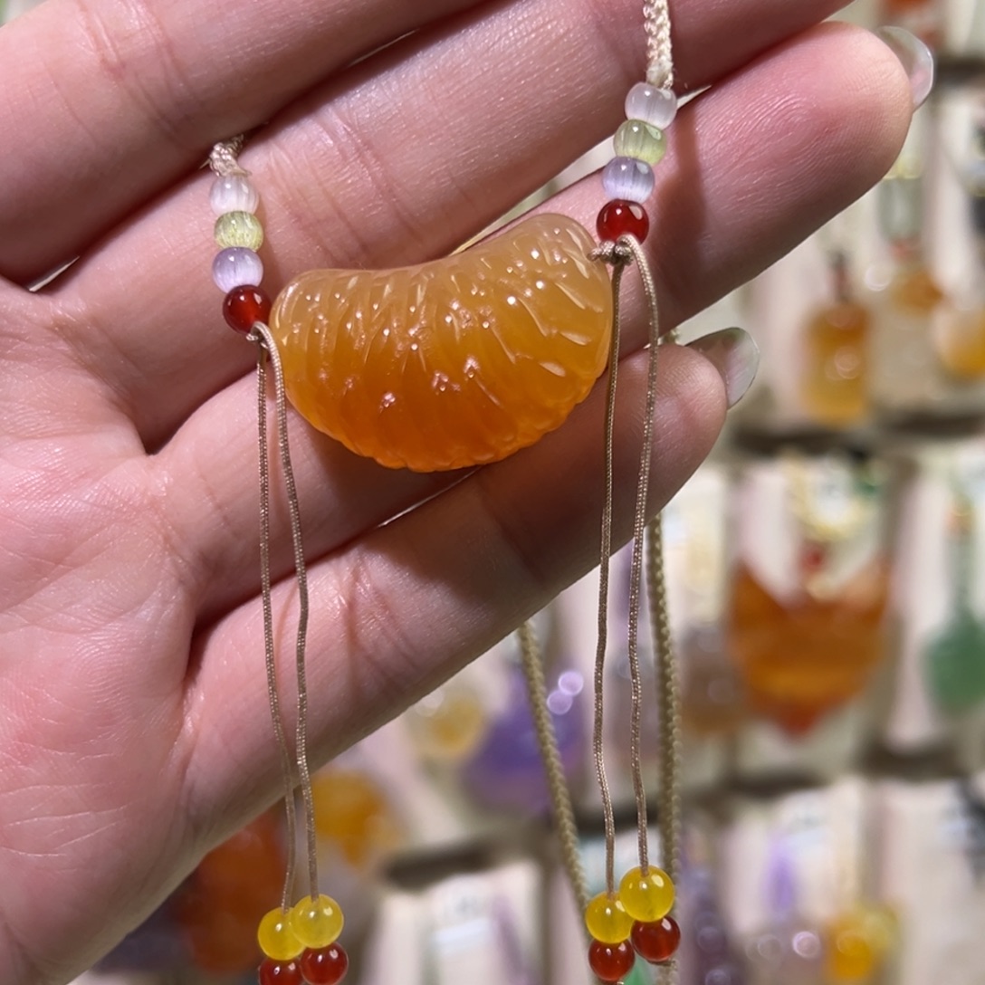 玛瑙/玉髓未镶嵌吊坠(赠链)