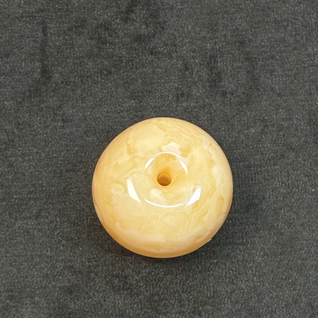 天然琥珀蜜蜡焦皮料橘粉墩子好配串可做吊坠