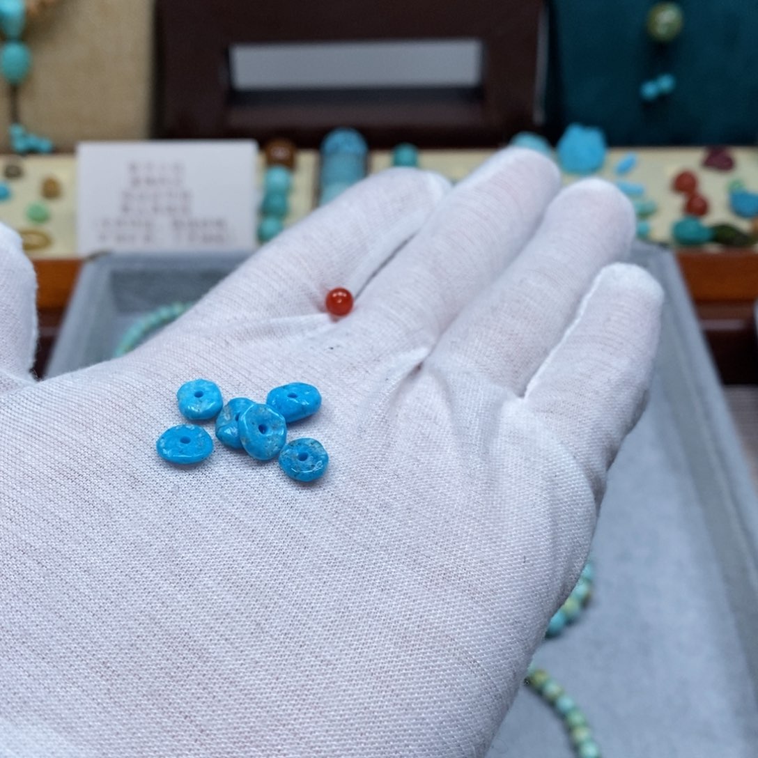 未镶嵌配饰南红玛瑙