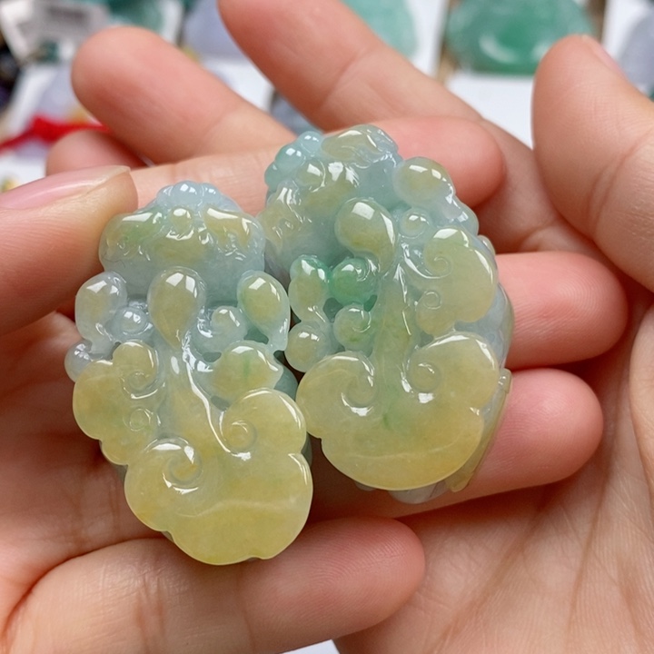 翡翠颈饰未镶嵌尺寸41/23/16.8