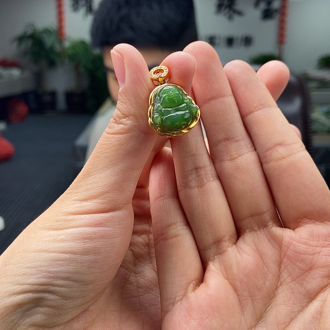 和田玉18K金镶嵌颈饰颜色多样性发拍一发一