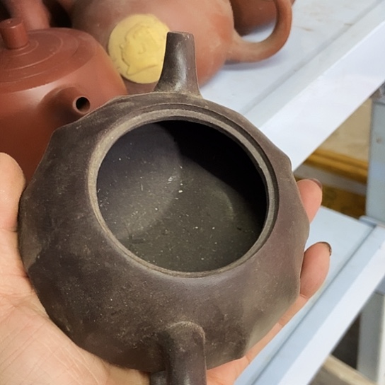 手工制作宜兴紫砂