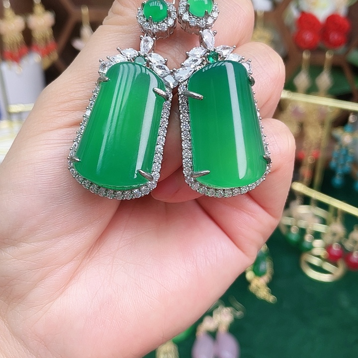 玛瑙/玉髓耳钉合金