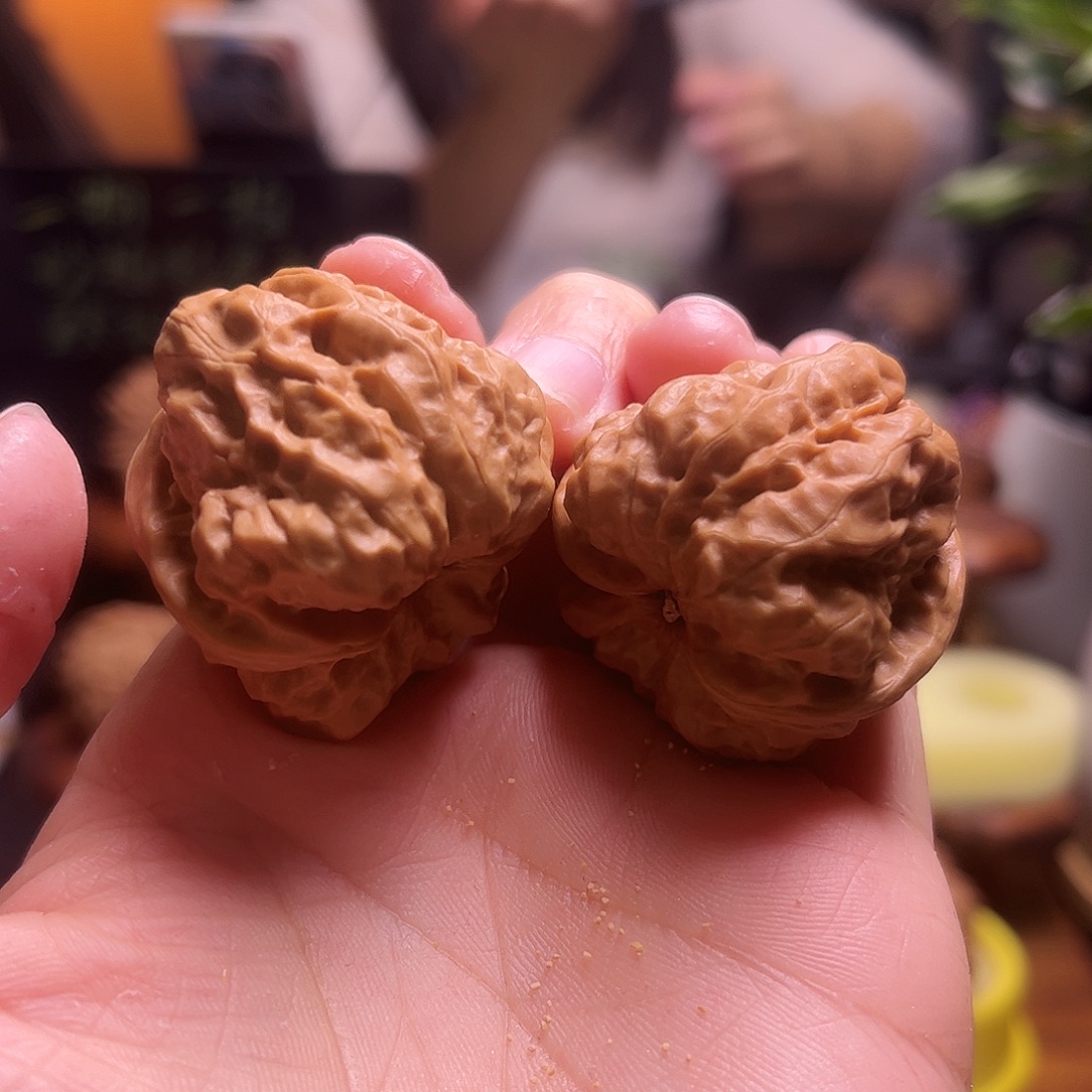 。***i文玩核桃把件34尺蛤蟆36