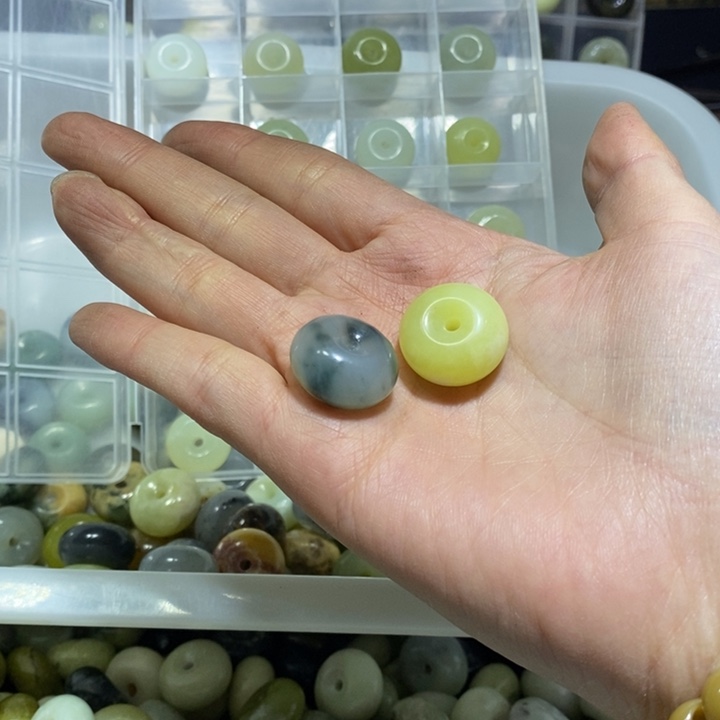 未镶嵌蛇纹石玉车挂良**境170