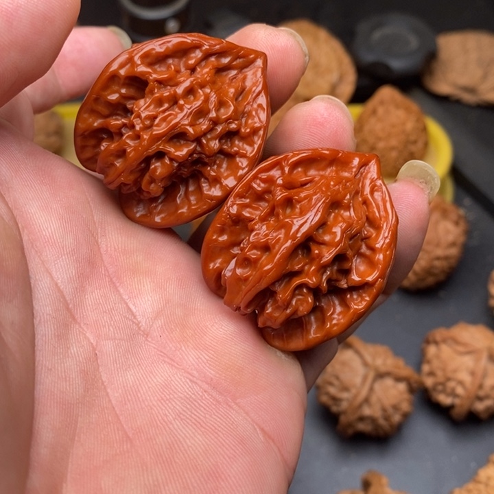 活***透桃核把件比翼双飞1234