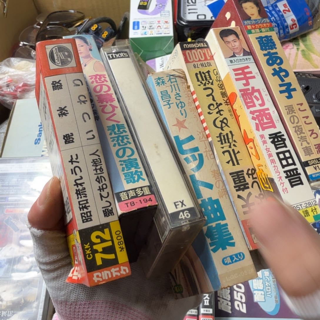 阿*中古商品，瑕疵品，不保好坏。810