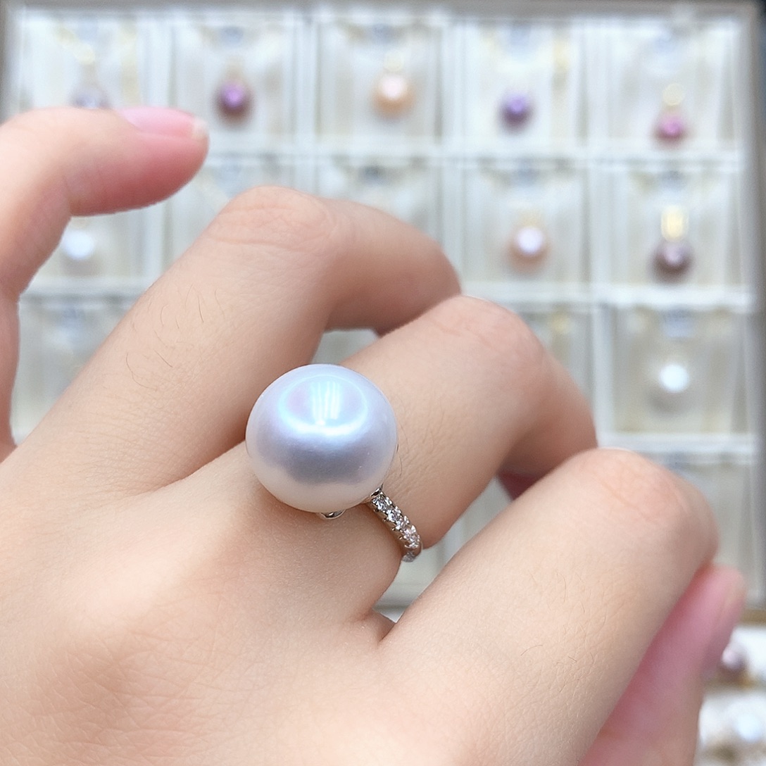 淡水珍珠颈饰合金