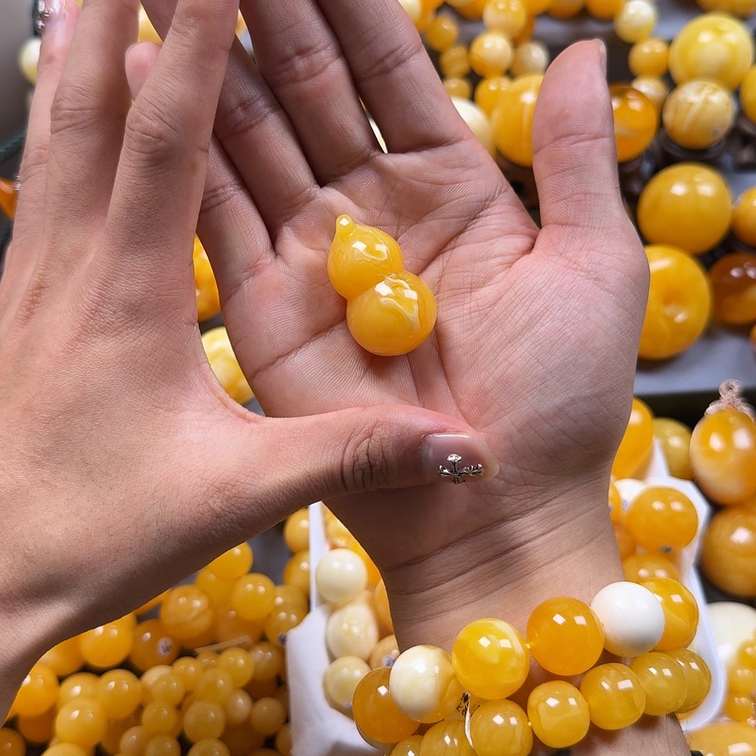 琥珀珠宝奇石未镶嵌葫芦