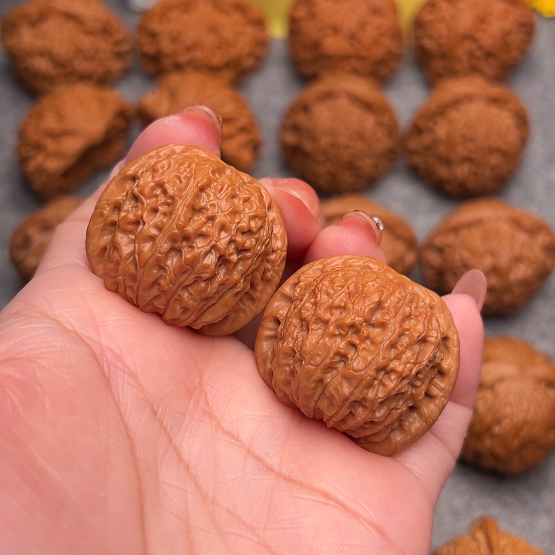 把件文玩核桃精品血麒麟36秒拍价