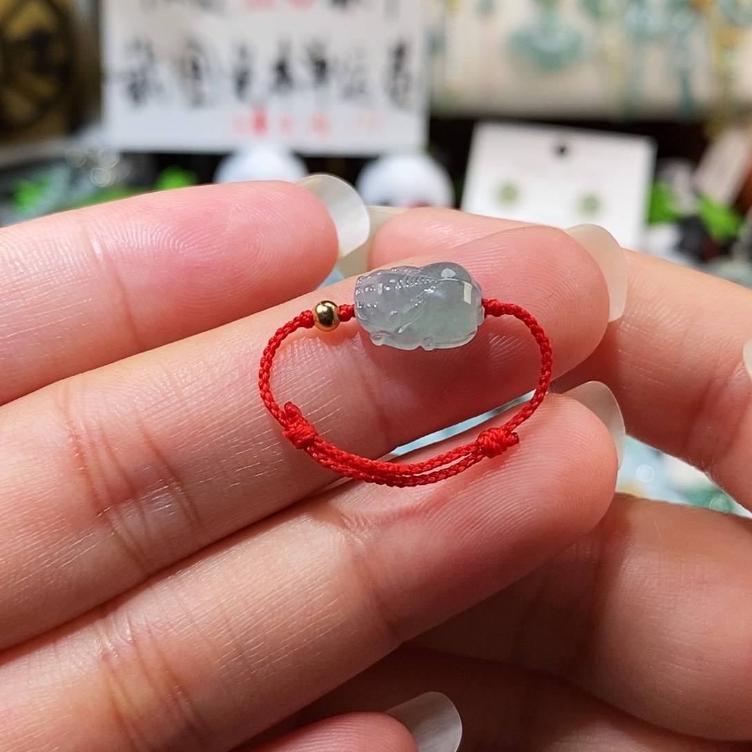 翡翠未镶嵌颈饰貔貅戒指12圈口