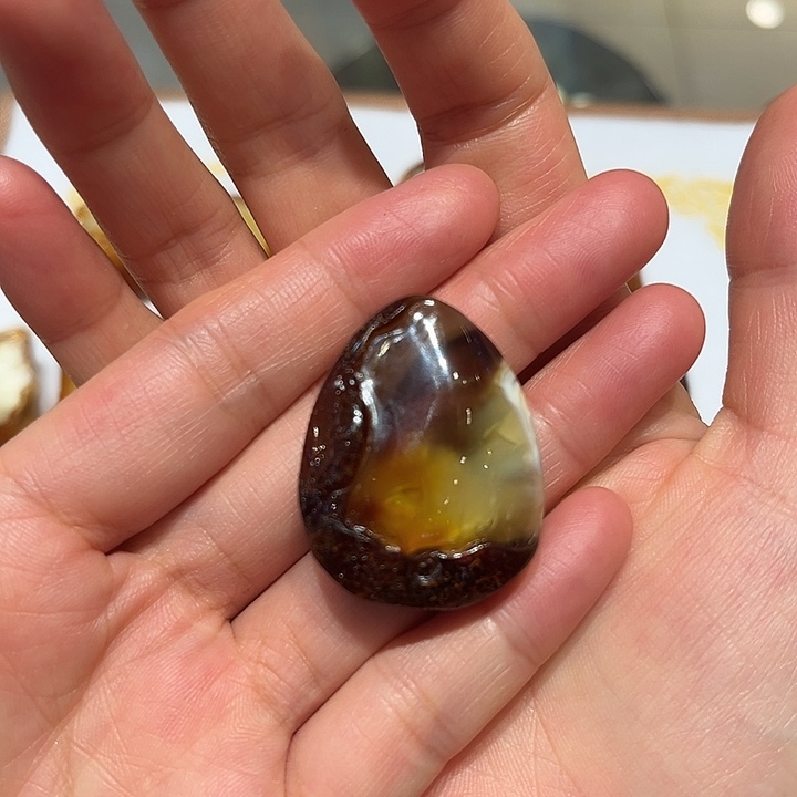 琥珀未镶嵌吊坠(赠链)吊坠
