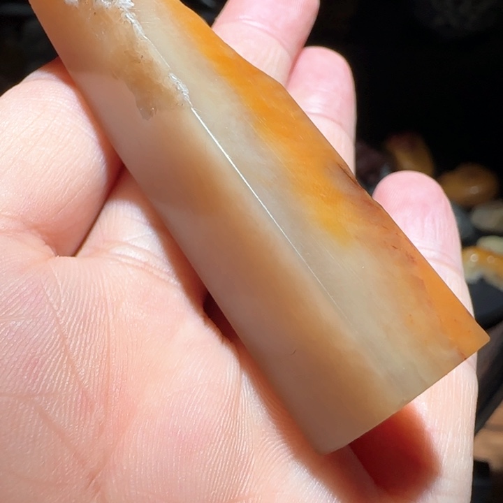 寿山石黄白流水纹杜林