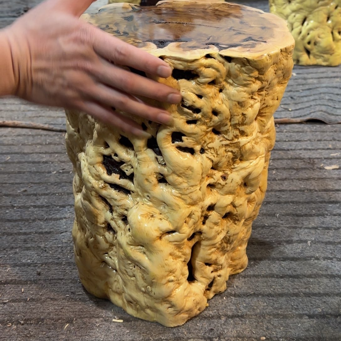 古***潮龙纹鸡心枣木手工艺品 