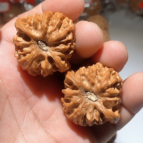 吊坠文玩核桃一****?龙门涧