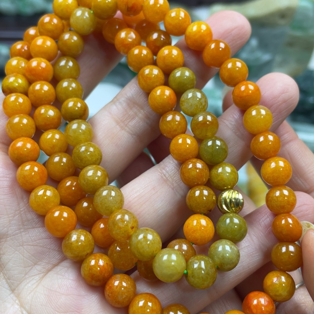 翡翠未镶嵌颈饰牌子