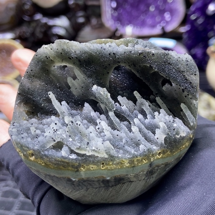 水晶奇石摆件未镶嵌