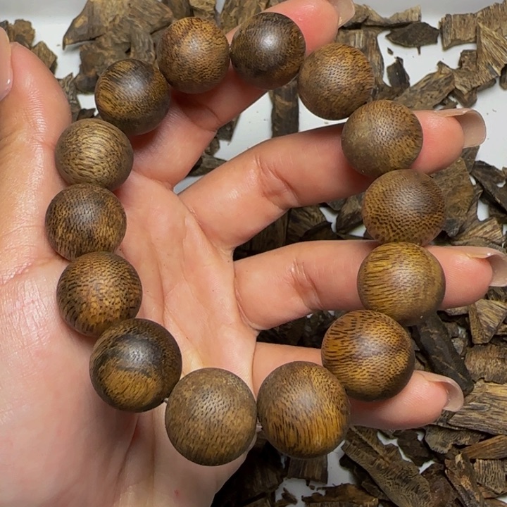 木乌身1.6圆珠15克。。