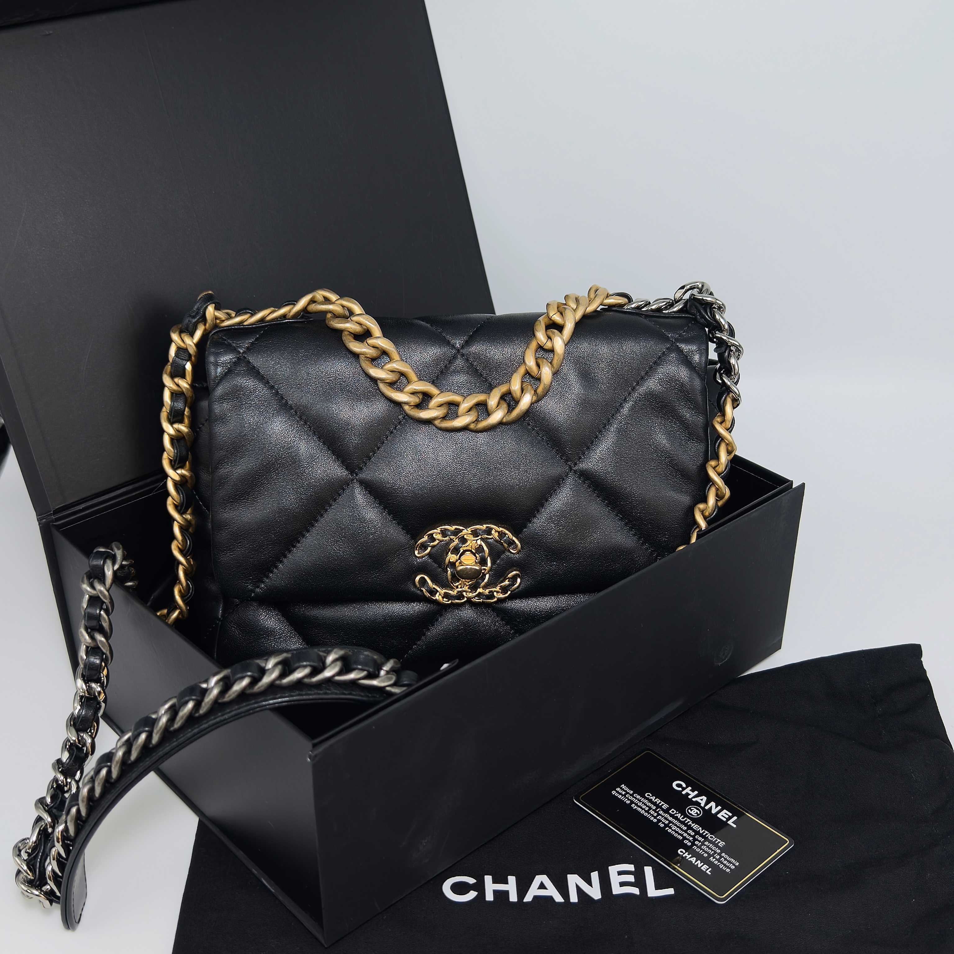 95新 Chanel/香奈儿 黑金19bag小号单肩斜挎包52872