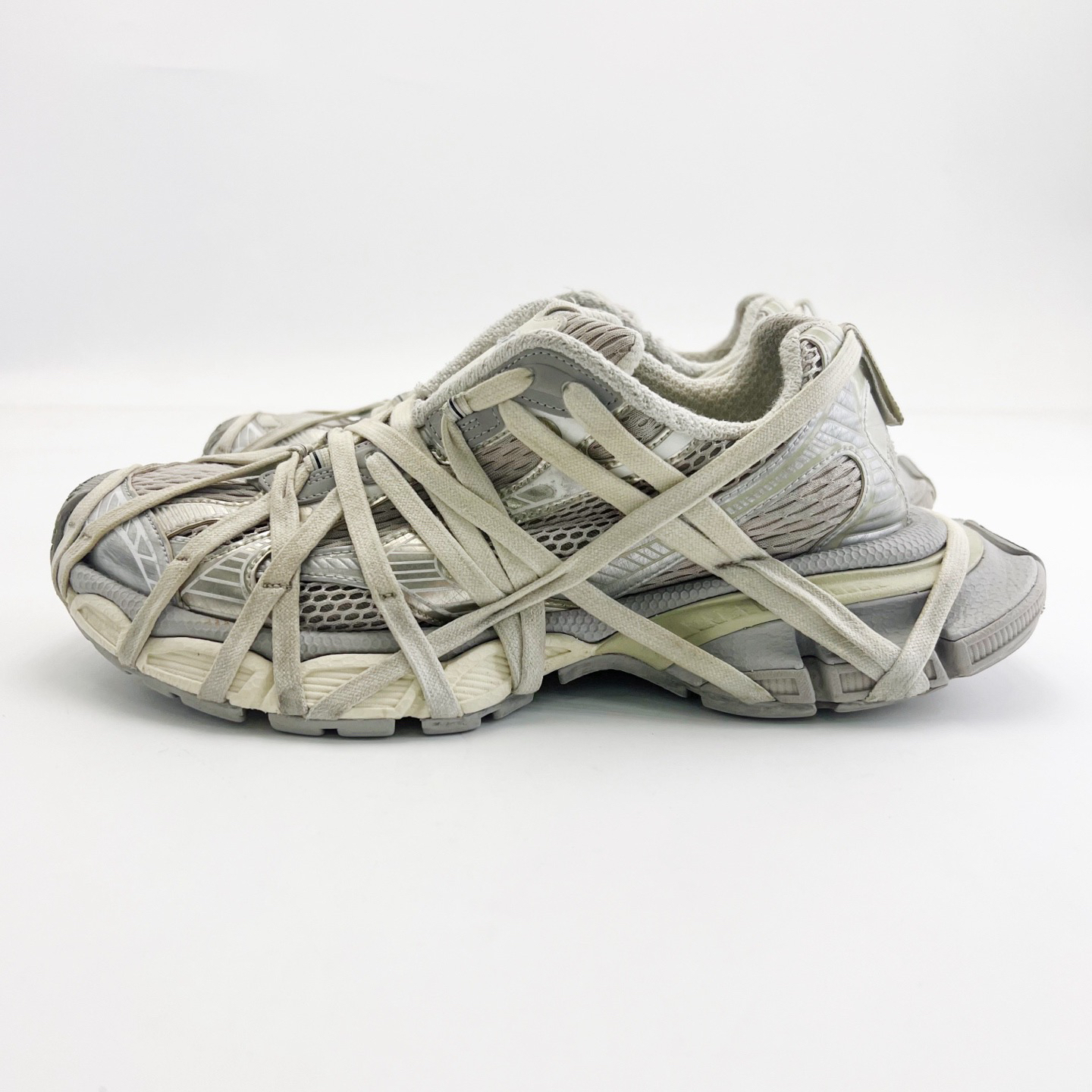 95新 Balenciaga/巴黎世家 42码/浅米色绑带做旧运动鞋/17822388