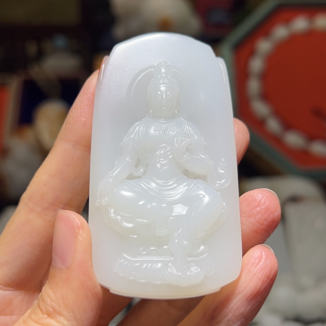大***伟和田玉未镶嵌挂件