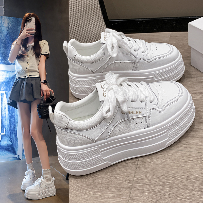 厚底全皮小白鞋超轻软底休闲学生女鞋百搭时尚韩版秋季透气松糕鞋