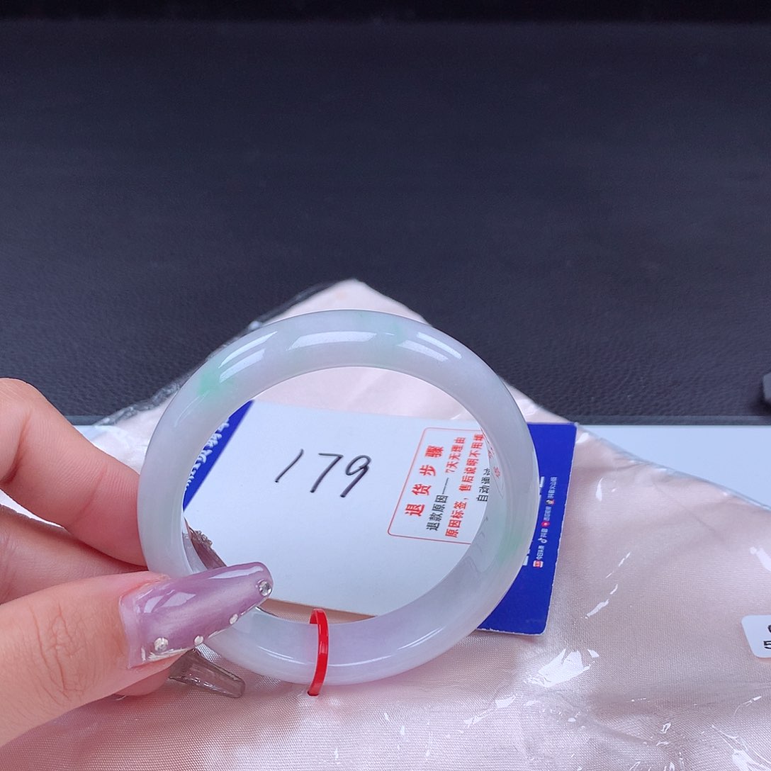 翡翠手镯未镶嵌手镯001693