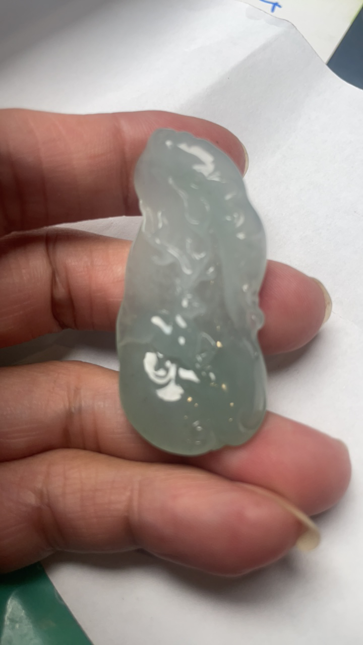 天然翡翠糯冰种一路发财