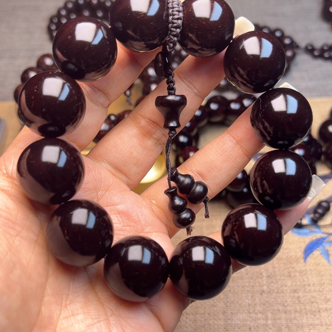 檀香紫檀（小叶紫檀）2.0 12颗